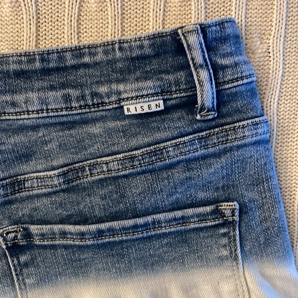 Risen Los Angeles Curvy Cutoff Denim Shorts ~ Large ~ Blue and White - Picture 5 of 11